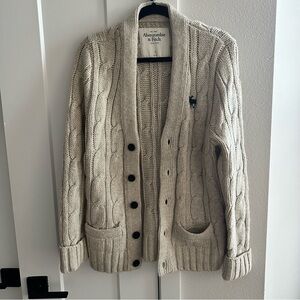 NWT Abercrombie & Fitch Knit Cardigan